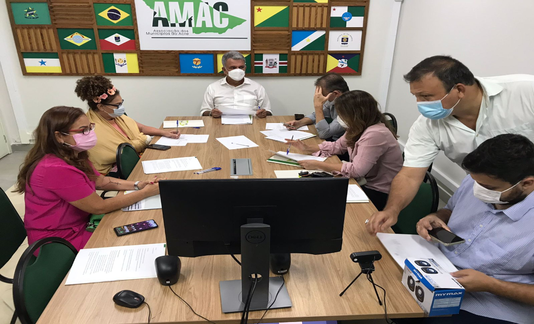 Na Amac, bancada federal decide que em 2022 vai priorizar obras inacabadas e construção de aterros